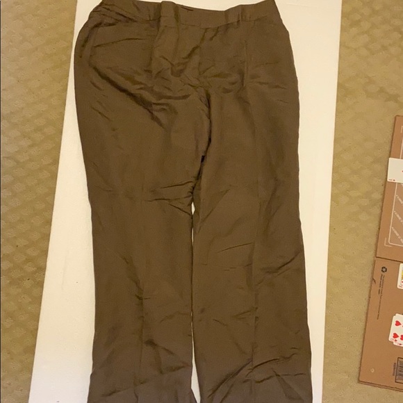 NWT Alex Marie lined linen pants. 16w - Picture 3 of 6